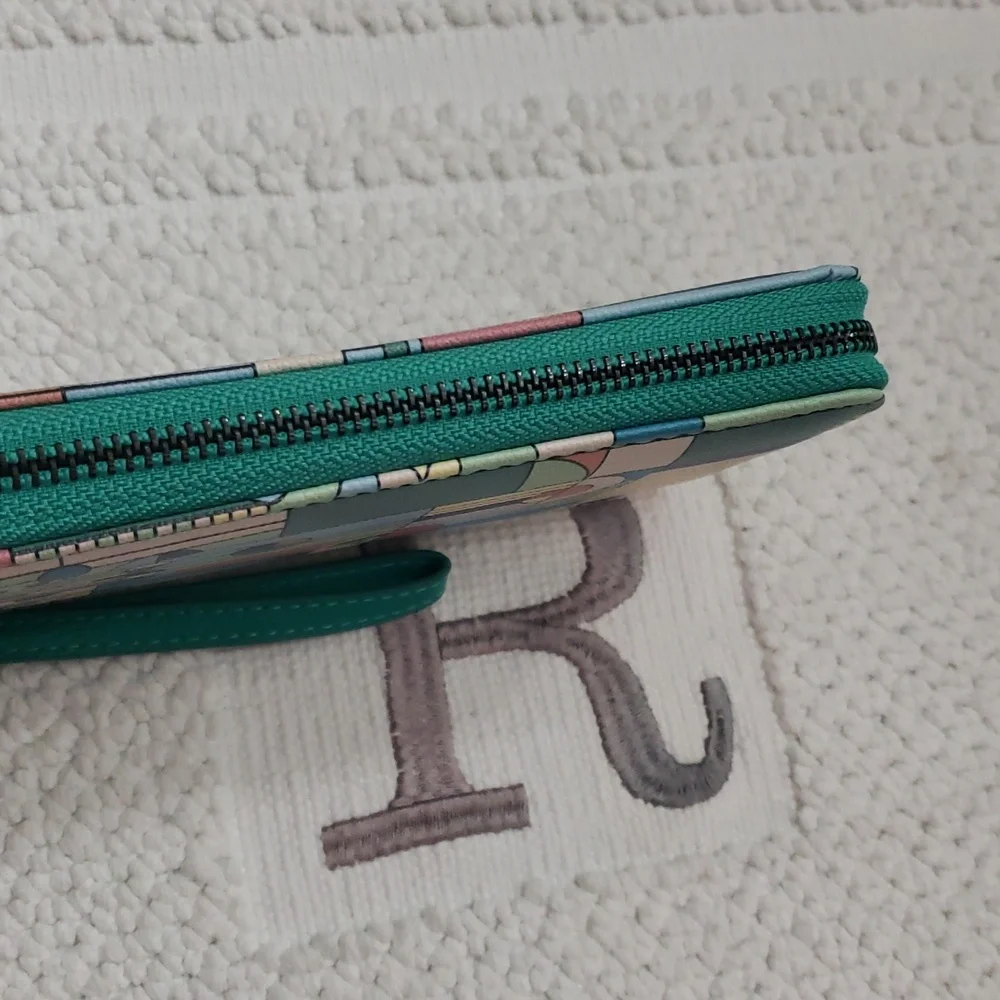 MONARQUE WRISTLET WALLET SIGNATURE COLLECTION/FRANK LLOYD WRIGHT SAGUARO SUNRISE - Picture 4 of 9